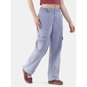 No Boundaries Skater Cargo Pants, 29” Inseam, Women's SIZE XXL LIGHT WASH